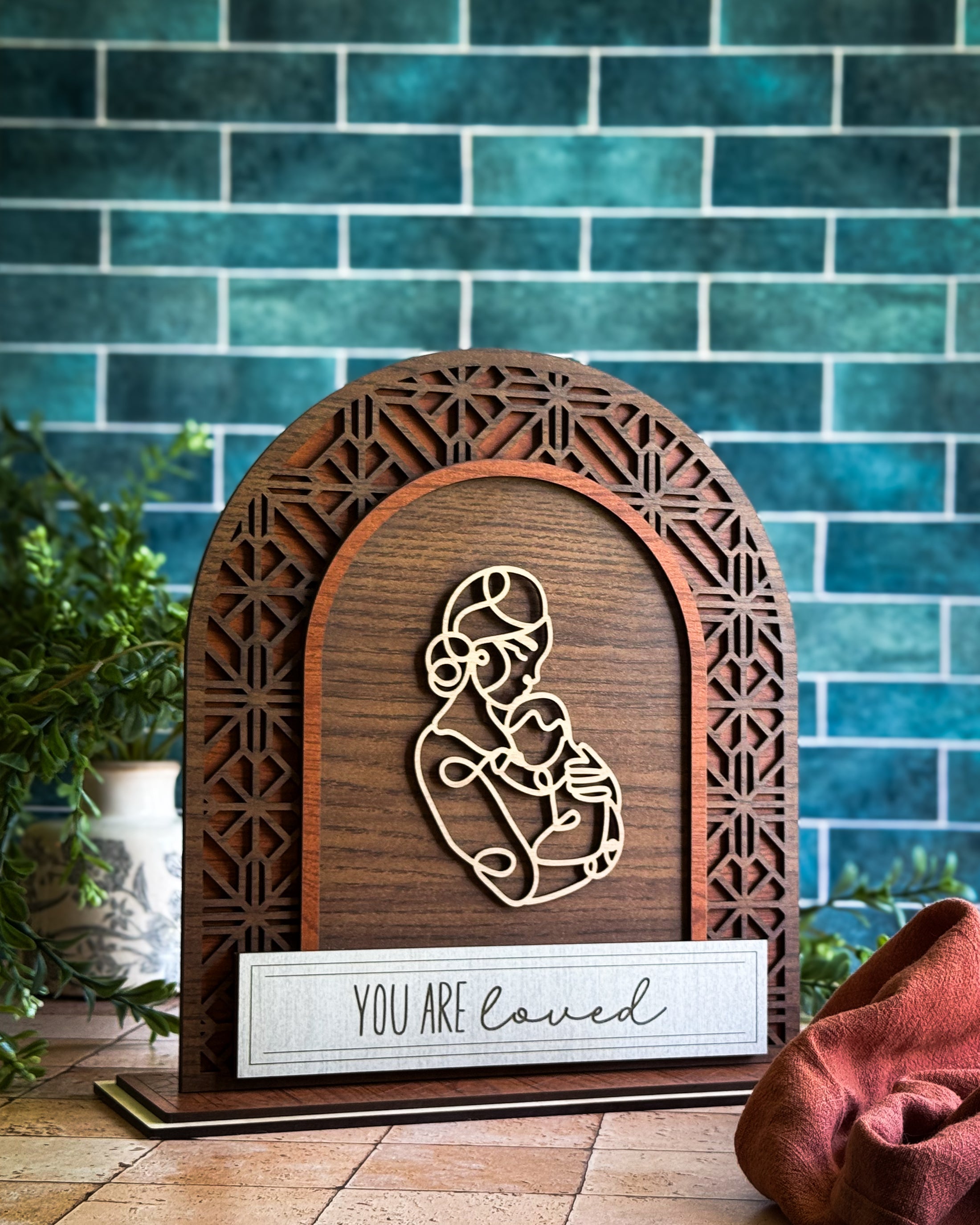 Eternal Bond: Layered Wood Motherhood & Maternity Art